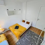 The Crespo House - 2F - Rooms & Stays